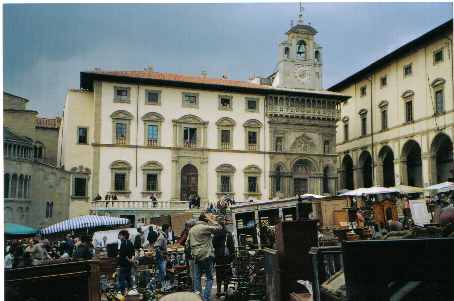 Antiques Market - Arezzo